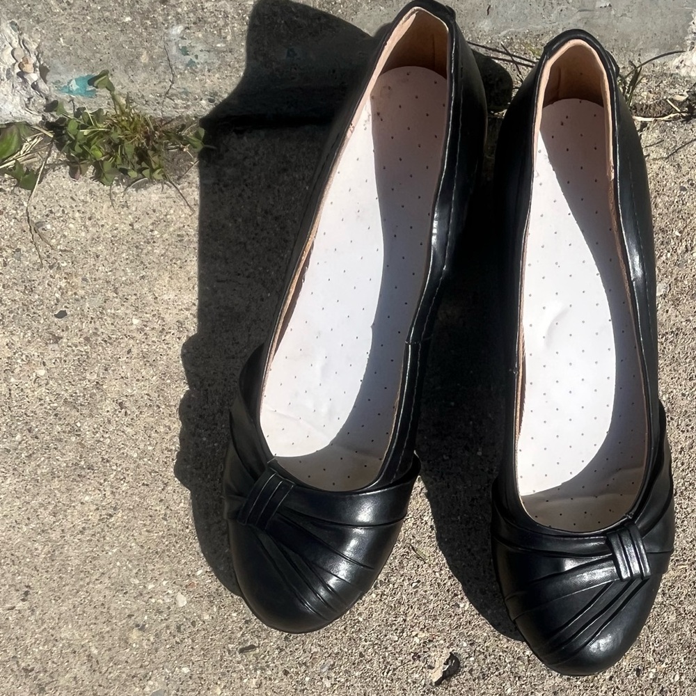 Black Wedge Flats
